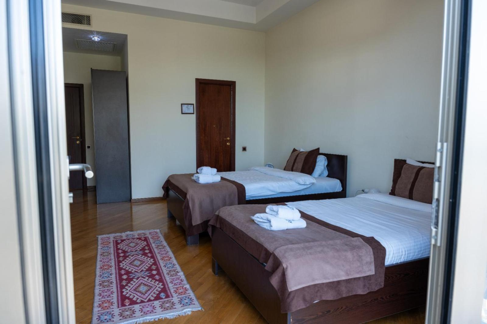 Green City Resort Hotel Baku Bagian luar foto