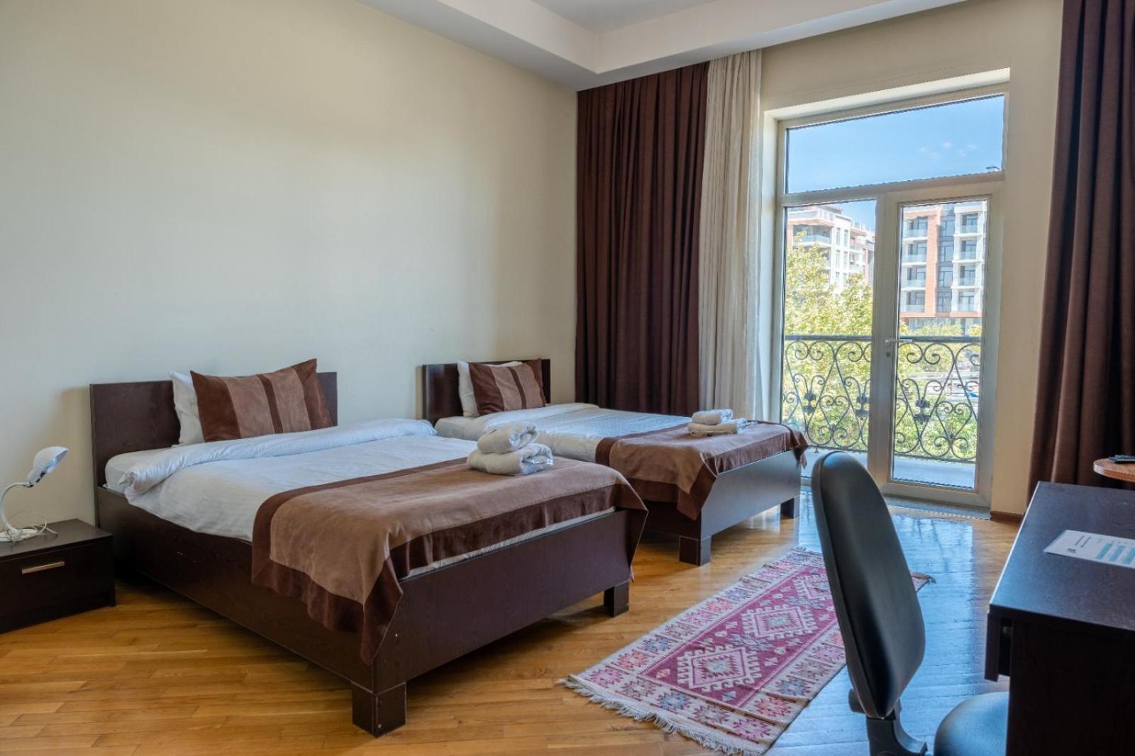 Green City Resort Hotel Baku Bagian luar foto