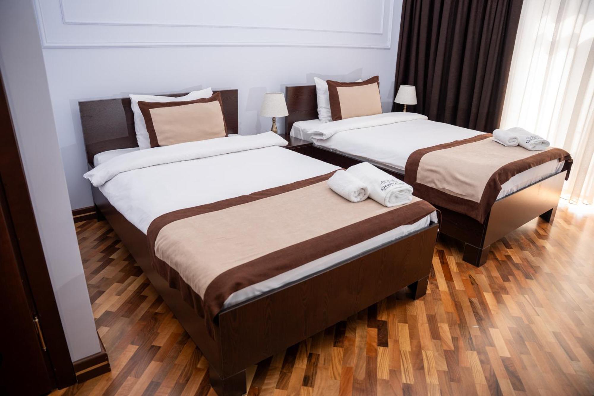 Green City Resort Hotel Baku Bagian luar foto