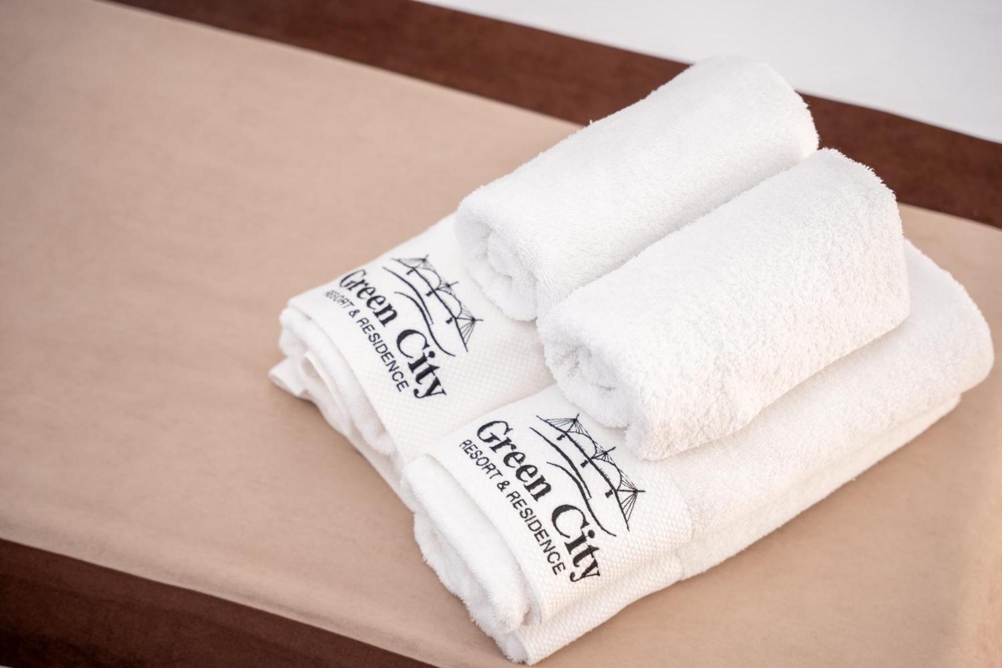 Green City Resort Hotel Baku Bagian luar foto